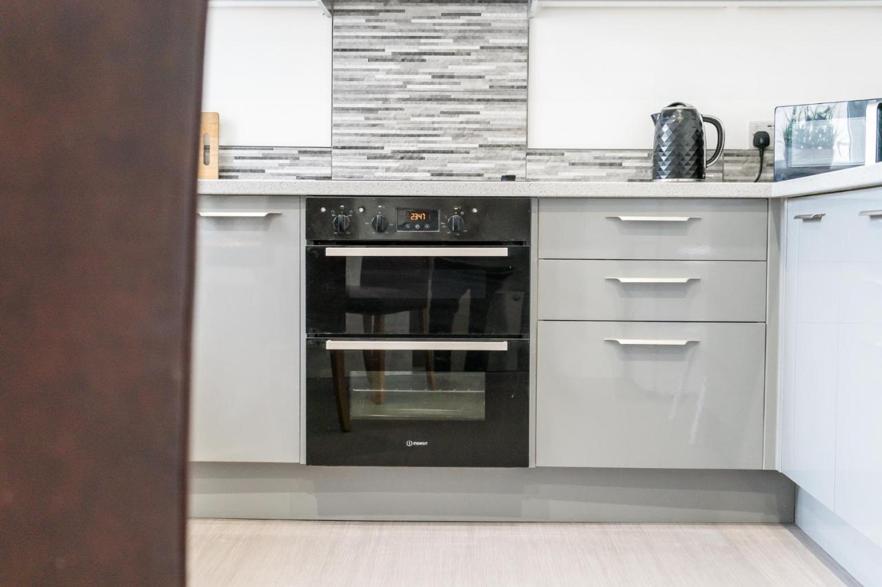 Birkdale Southport Boutique Apartment Sleeps 5 Екстер'єр фото