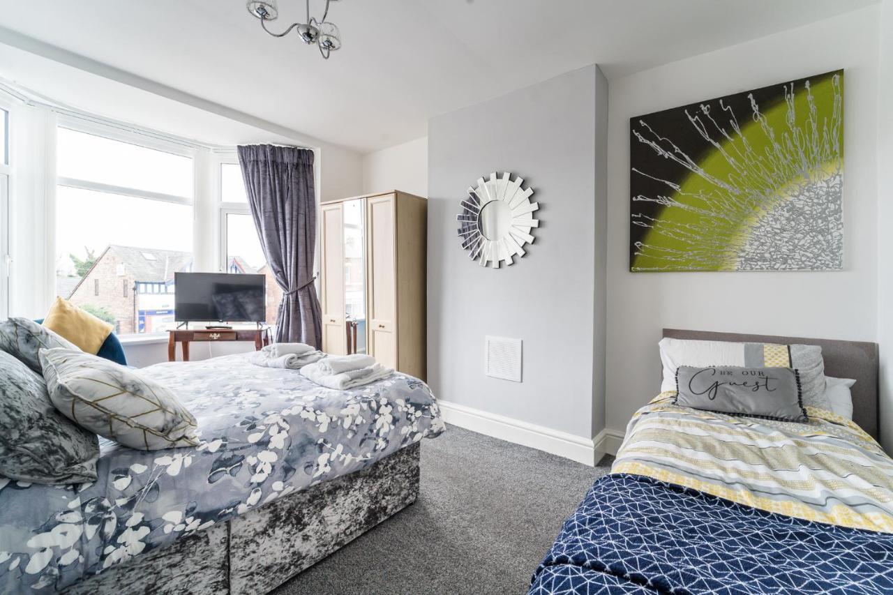 Birkdale Southport Boutique Apartment Sleeps 5 Екстер'єр фото